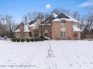 4231 Redbud Trl, Williamston, MI 48895