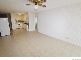 1605 Pensacola St APT 204, Honolulu, HI 96822