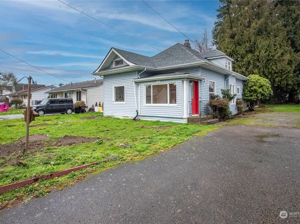 1403 Rainier Street, Sumner, WA 98390