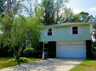 23 Sundown Trl, Buffalo, NY 14221