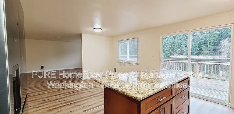 31313 62nd Avenue Ct S — Photo 9
