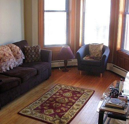 4th image of 1941 N Sheffield Ave Unit 2