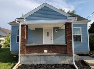 220 W North St, Winchester, IN 47394
