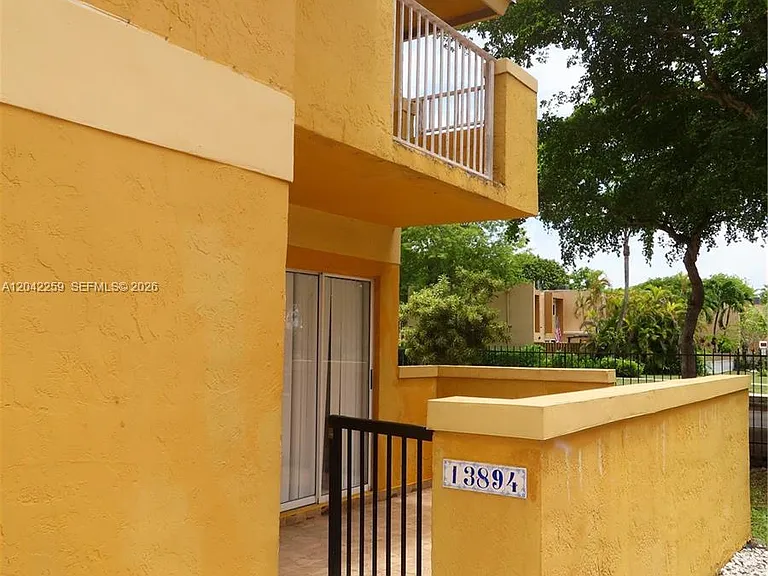 13894 SW 65th Ter #12 — Photo 1