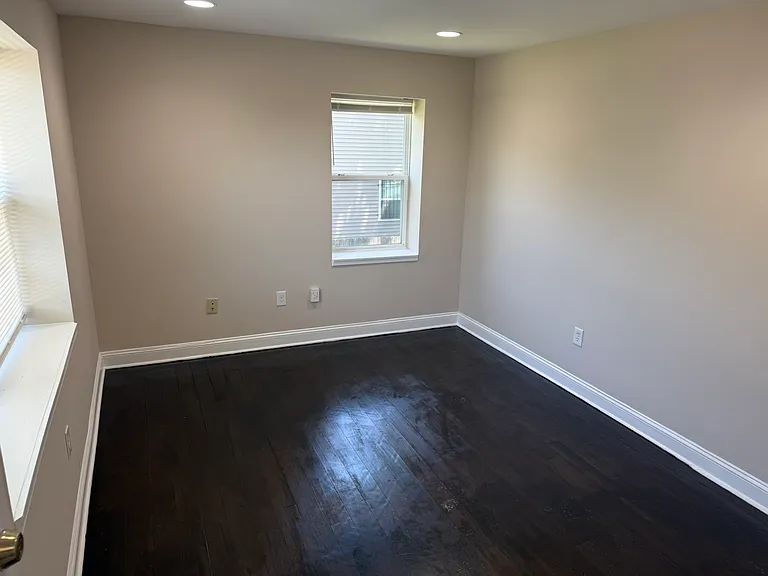 5501 Foote St NE #3 — Photo 11