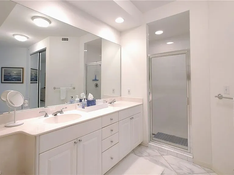 400 Flagship Dr #704 — Photo 11