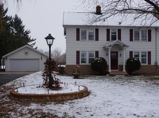 W6223 Spencer Rd, Appleton, WI 54914