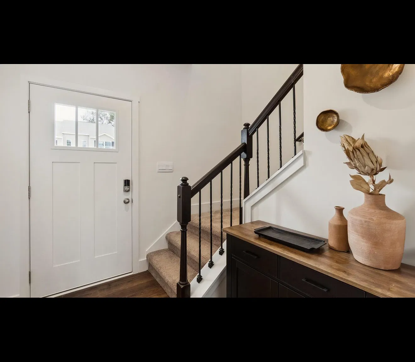4 bed, 1554 sqft, $2,650 — Photo 3