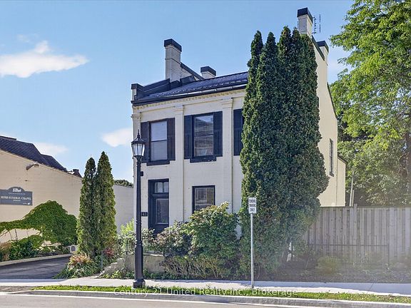 3rd image of 141 Walton St