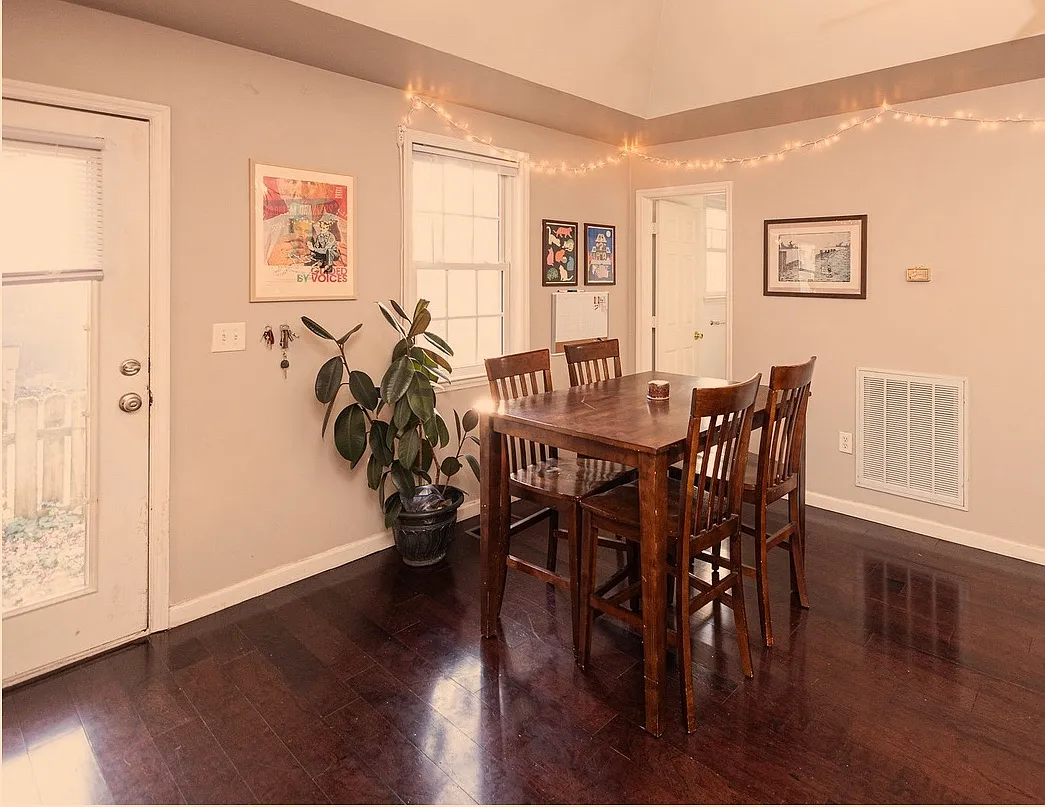 2 bed, 1200 sqft, $1,650 — Photo 3