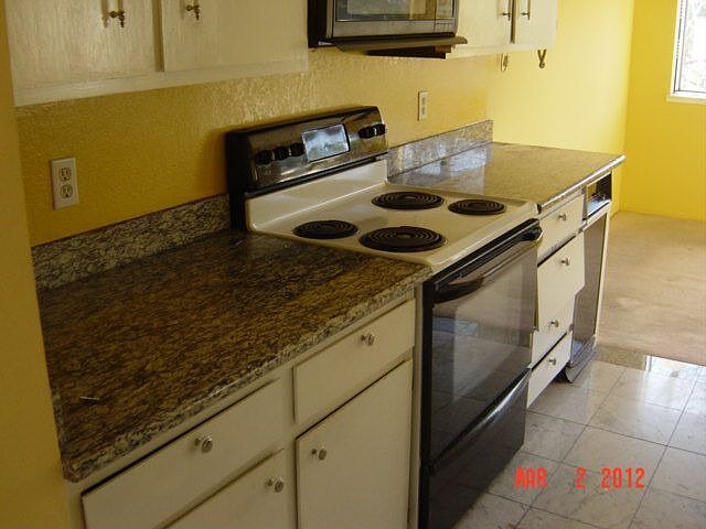 2nd image of 21228 Gary Dr APT 422