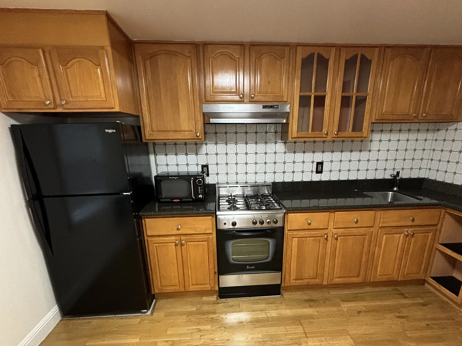 1 bed, 500 sqft, $1,495 — Photo 2
