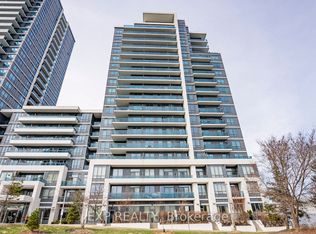7167 Yonge St #308, Markham, ON L3T 0E1