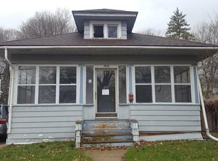 2122 Forest Ave, Lansing, MI 48910