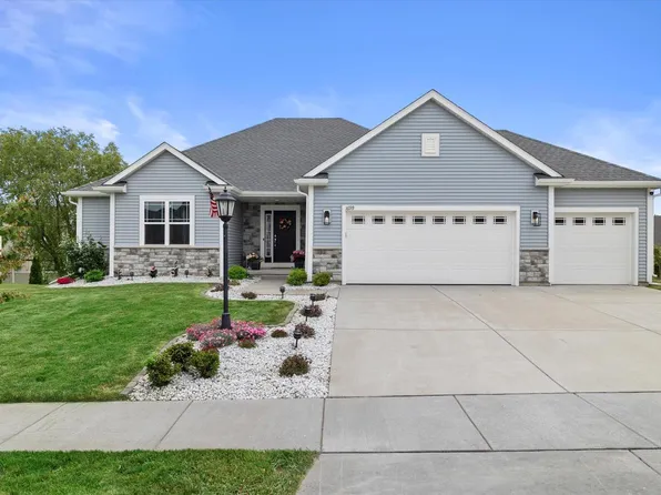 1699 Willow DRIVE, Port Washington, WI 53074