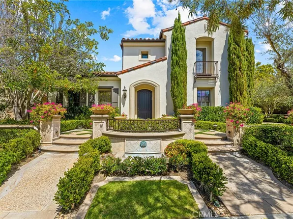 28 Blue Smt, Irvine, CA 92603