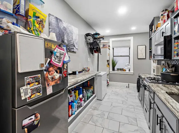 821 Bergen Avenue image 12 of 20