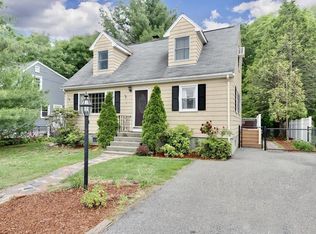 77 Old Andover Rd, North Reading, MA 01864