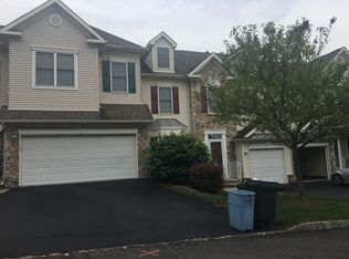 23 Rolling Views Dr #1002, Woodland Park, NJ 07424
