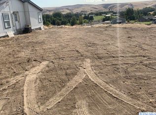 65806 E Solar Pr NE, Benton City, WA 99320