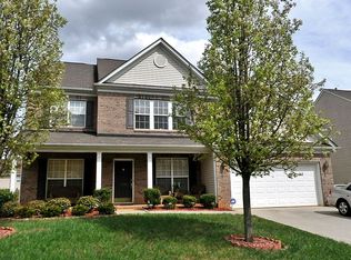 10412 Little Whiteoak Rd, Charlotte, NC 28215