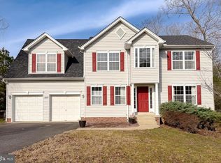 22055 Long Bow Dr, California, MD 20619