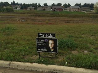 Grasslands Dr, Dickinson, ND 58601