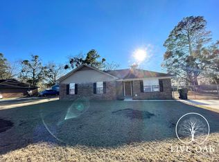 619 Sabreena Cir, Hinesville, GA 31313