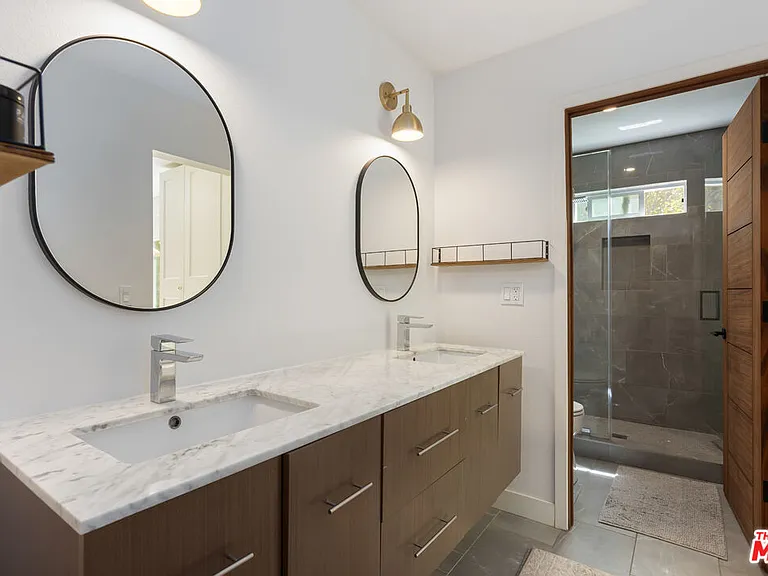 4114 Edenhurst Ave — Photo 21