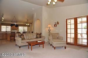 2nd image of 419 W Aire Libre Ave