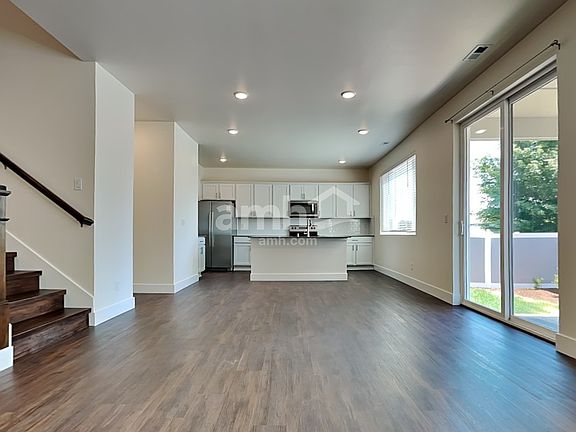 4th image of 17625 26th Avenue Ct E