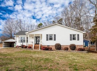 118 Brookhollow Ln, Archdale, NC 27263