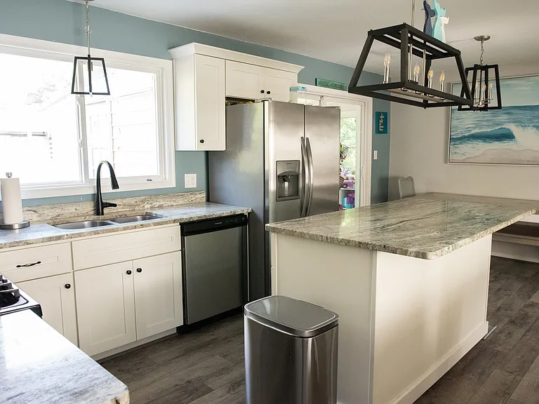625 Kenneth Rd — Photo 31