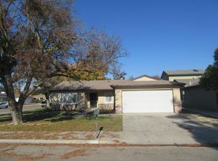 5162 W Willis Ave, Fresno, CA 93722