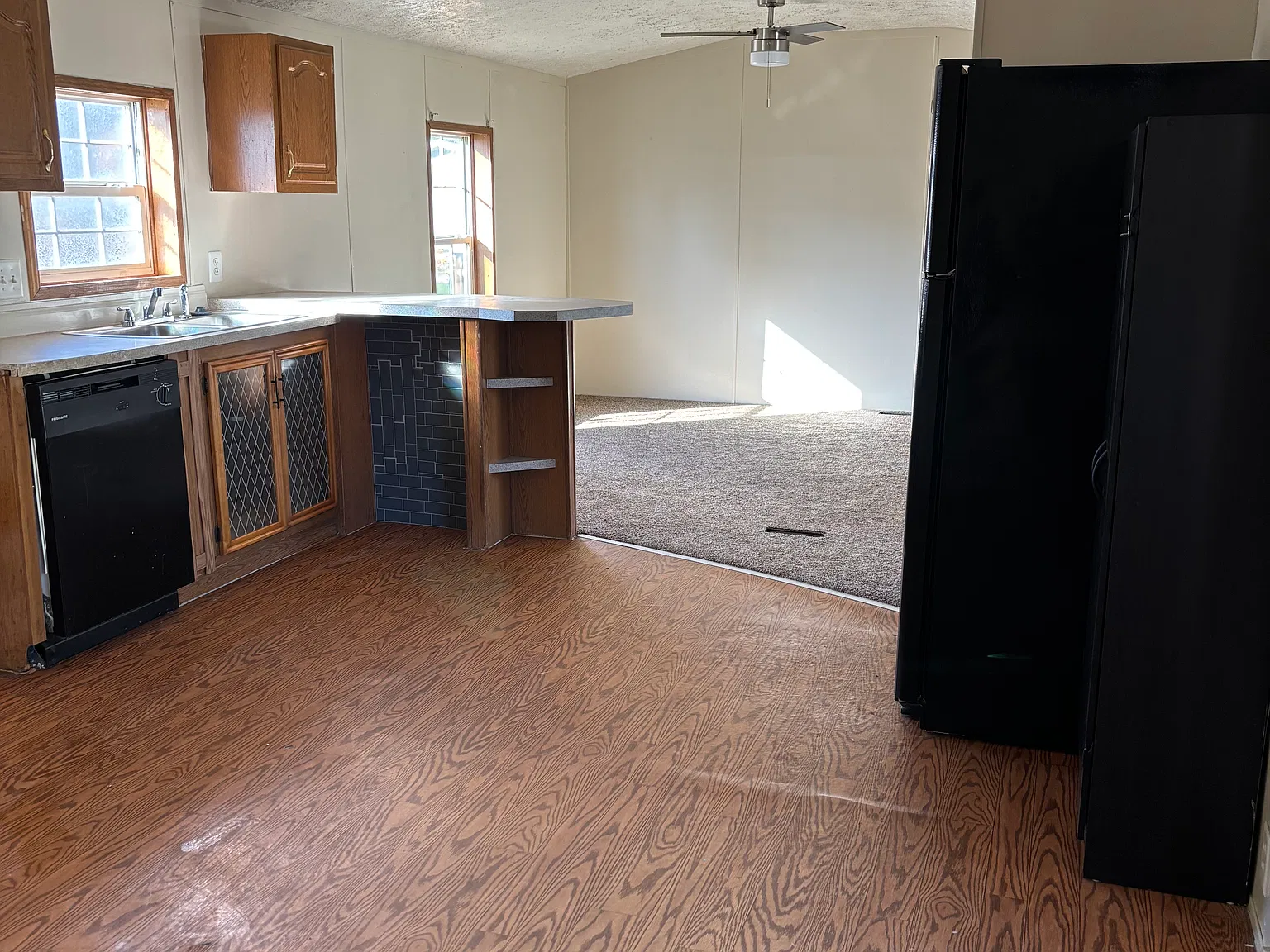 351 N Squirrel Rd — Photo 4