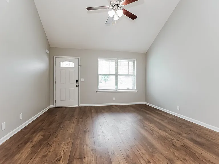 4415 Prometheus Way — Photo 4