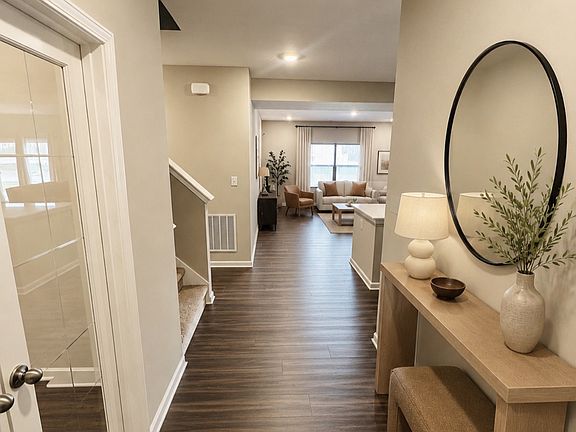 4th image of 1620 Creek Bed Ln