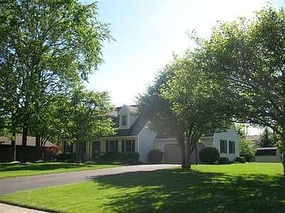 1st image of 2417 Foxbury Ln