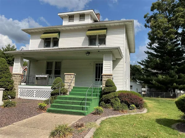 311 N Humboldt St, Marine, IL 62061