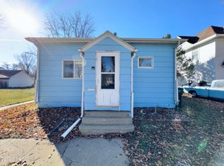 312 2nd Ave SW, Watertown, SD 57201