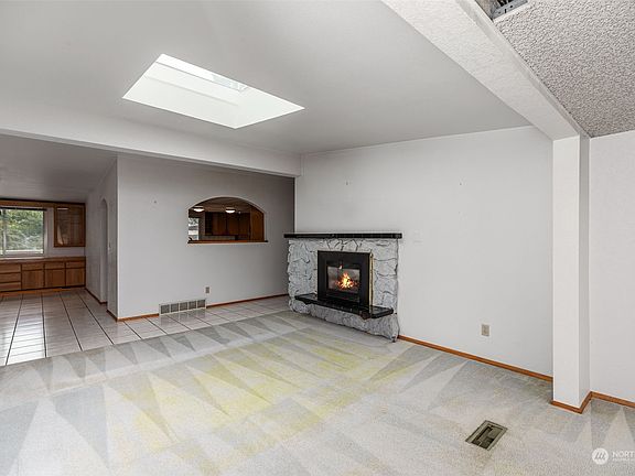 4th image of 22926 19th Avenue S