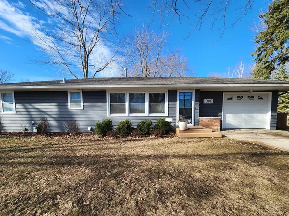 1006 Maplehill Dr, Albert Lea, MN 56007
