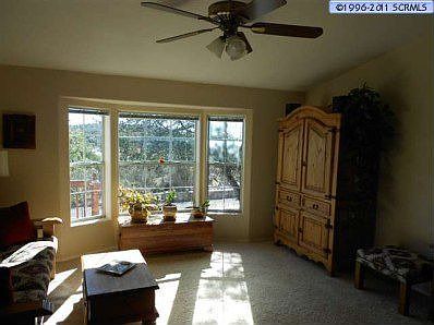 2nd image of 6 Redwood Cir