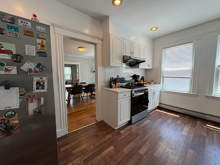 144 Columbia St #1 — Photo 7