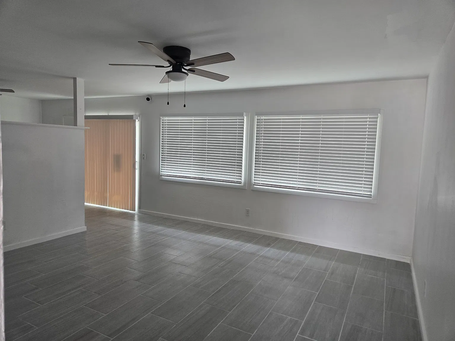 3 bed, 1435 sqft, $2,400 — Photo 3