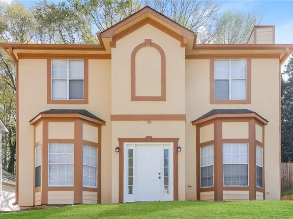 4899 Hairston Pl, Stone Mountain, GA 30088