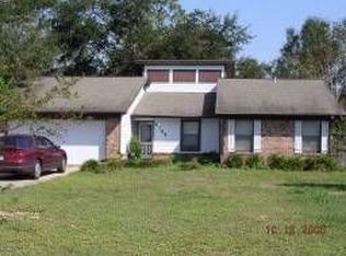 5724 Lia Dr, Milton, FL 32570