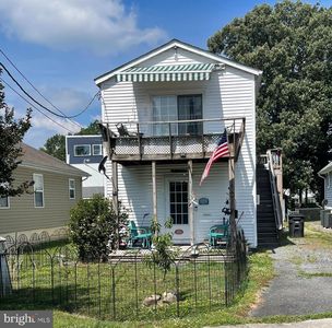 219 Lossing Ave, Colonial Beach, VA, 22443
