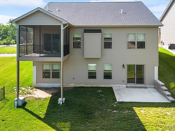 2nd image of 8085 Villa Valley Ln