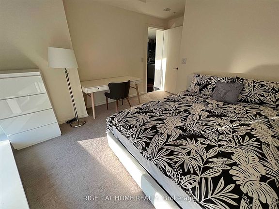 2nd image of 180 University Ave #4102